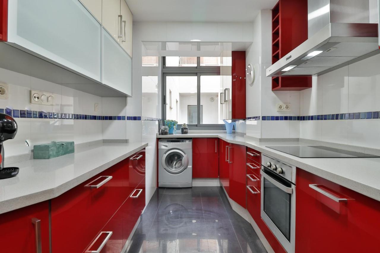 شقة C13 Seaside Malaga With Pool And Parking المظهر الخارجي الصورة