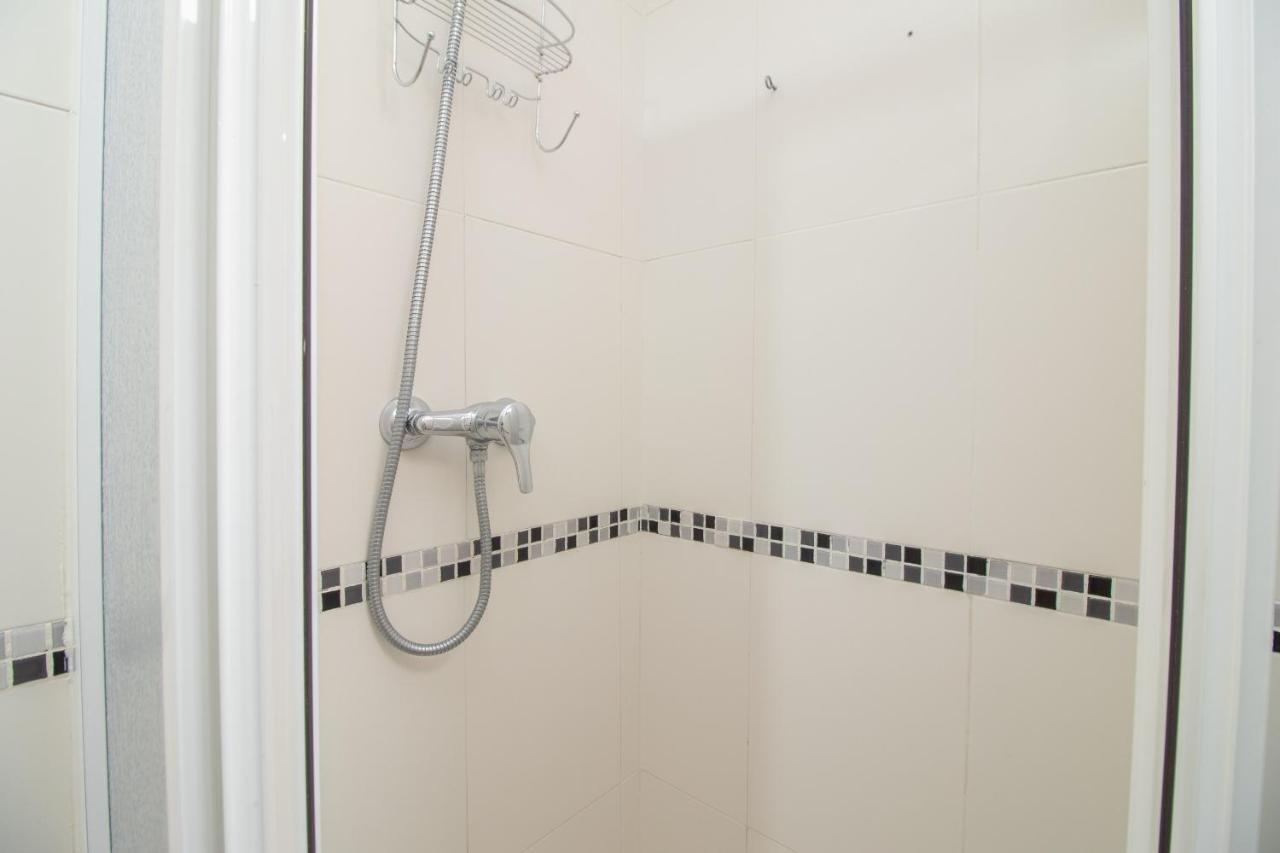 شقة C13 Seaside Malaga With Pool And Parking المظهر الخارجي الصورة